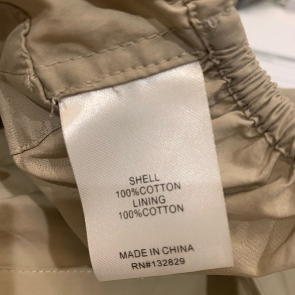 L'Academie The Fayette Top in Khaki from Revolve - Picture 4 of 8